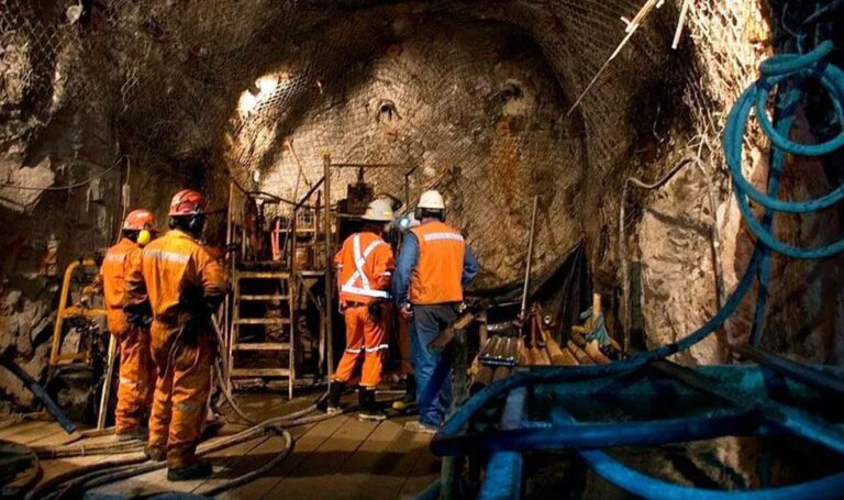 mineria-mina-mineros
