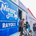 1160456-1005434-vecinos-de-la-victoria-reciben-atencion-medica-especializada-gracias-al-minsa-movil