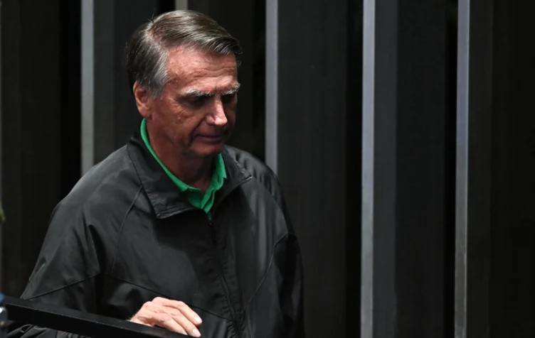 bolsonaro-tobillera-brasil