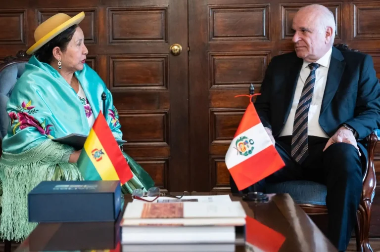 VicecancillerFélixDenegriBozaCelindaSosa