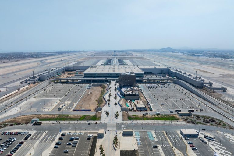 AeropuertoJorgeChávez0