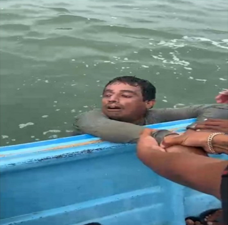 RescatePescadorTumbesAltamar