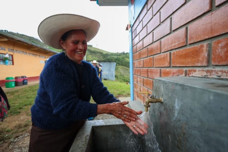 Cajamarca mejora calidad de vida en Tahona Alta con acceso a agua potable