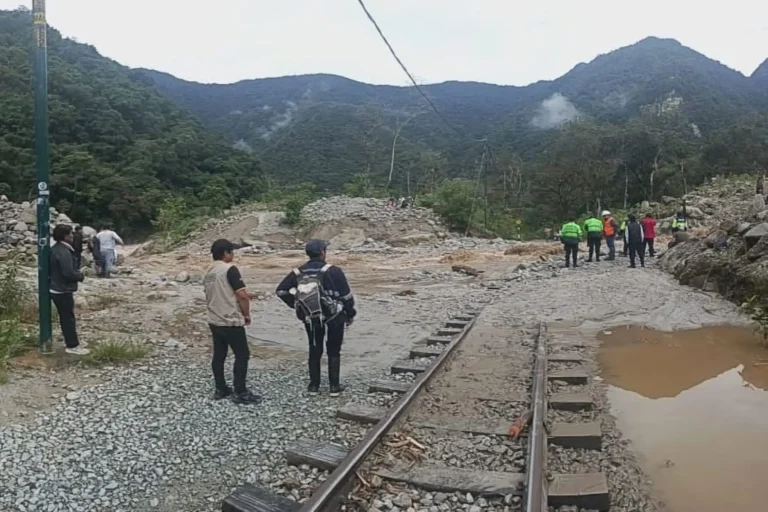 MachuPicchuCuscoTranvia