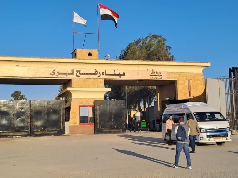 Israel: Cruce de Rafah reabrirá el domingo para la circulación limitada de civiles