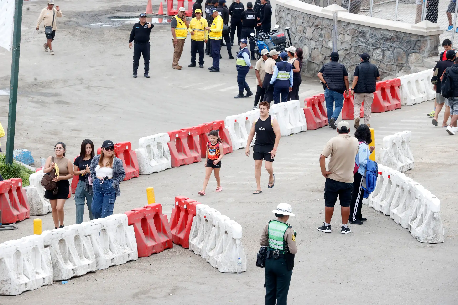 AguaDulcePlayaControl