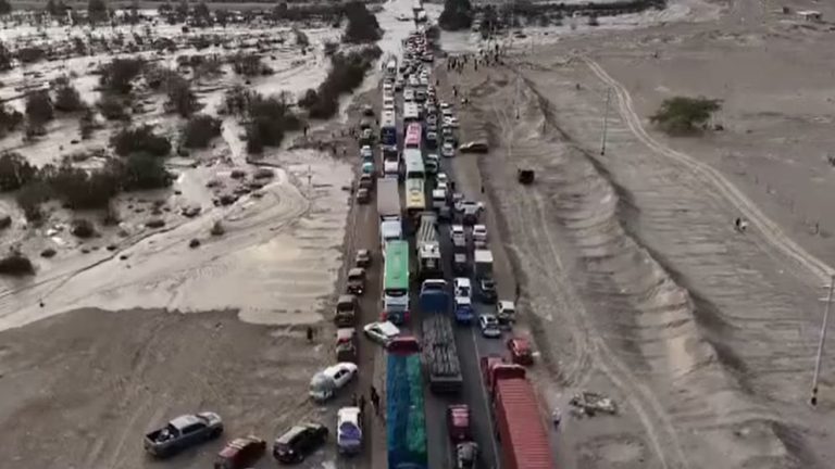 ColapsoPanamericanasurHuaicos