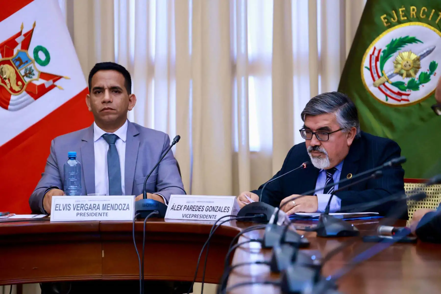 ElvisVergaraMendozaAlexParedesGonzalesEticaCongreso