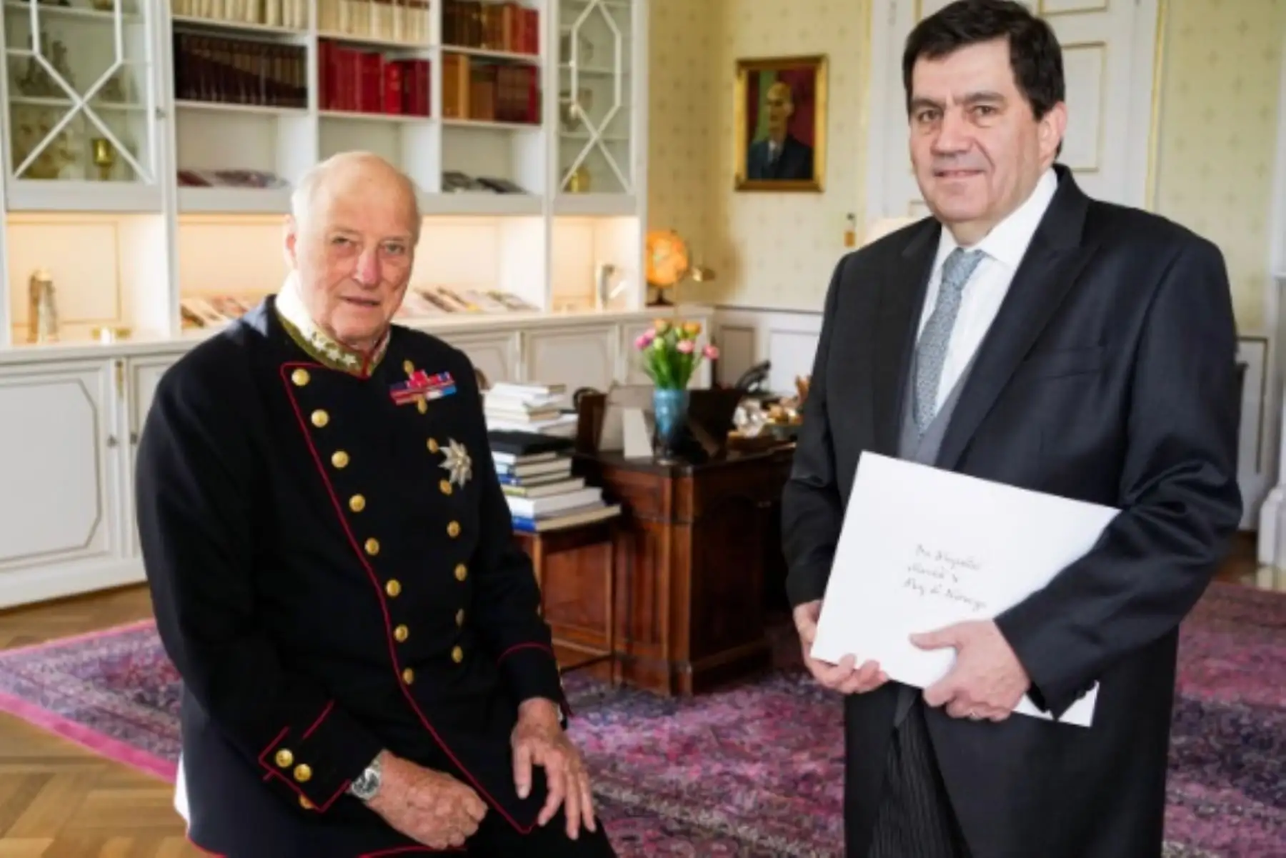 EmbajadorPeruanoRolandoRuizRosasCaterianoHaraldVNoruegaRey